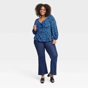 Ava & Viv Plus‎ Size 3X Women's Long Balloon Sleeve Tie-Front Shirt Polka Dot